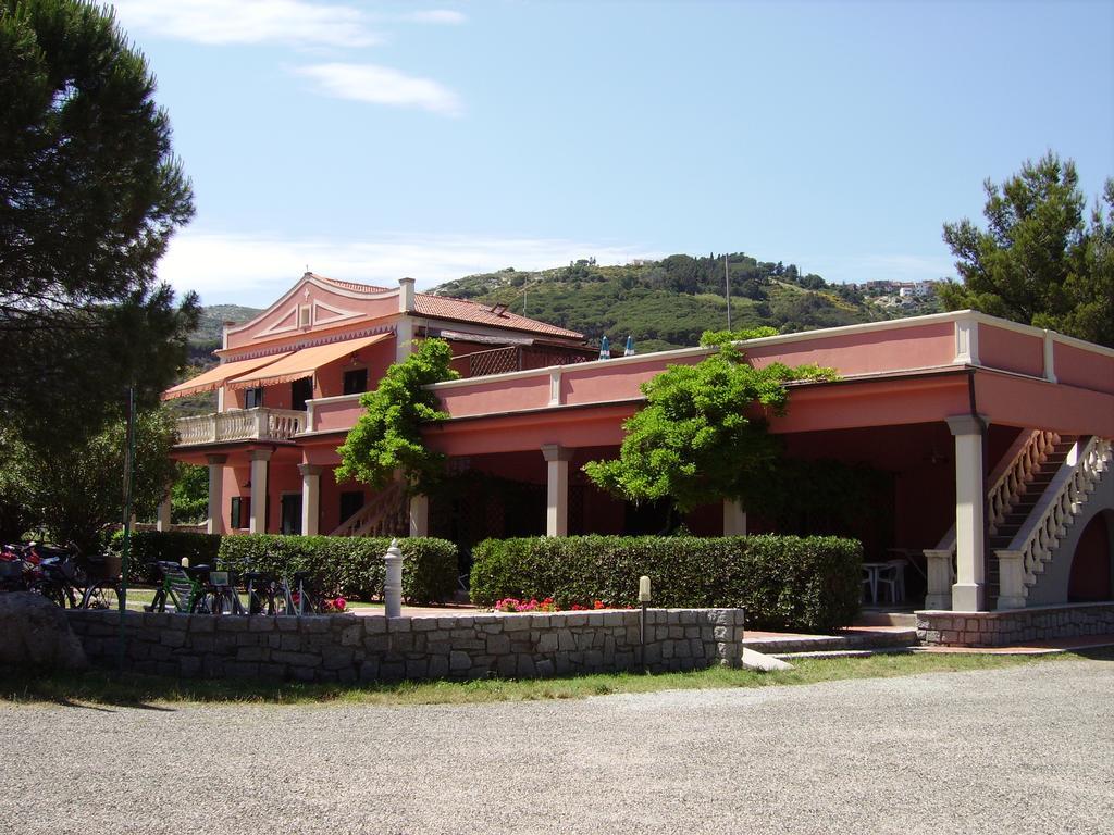 Pozzo Al Moro Village Marina di Campo Εξωτερικό φωτογραφία